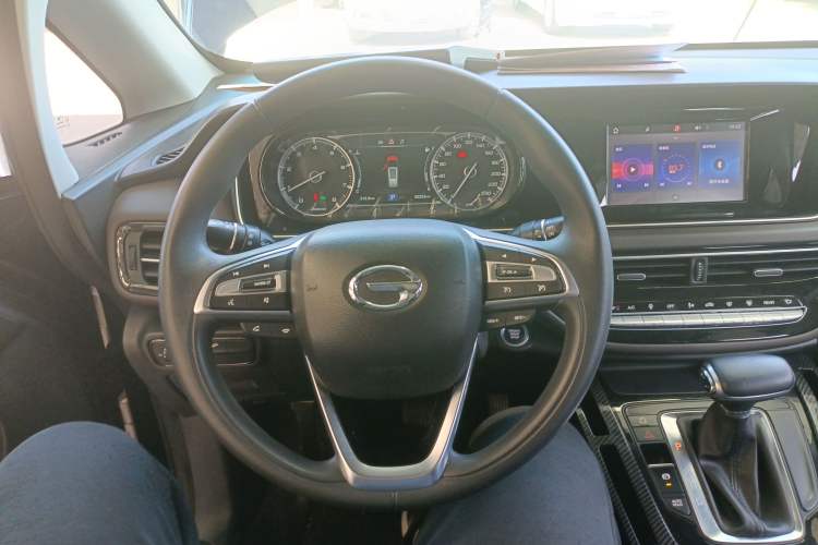 Used GAC Trumpchi M6 2019 270T DCT Luxury Edition (6-seater) China VI Steering Wheel