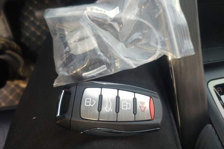 Used Haval H6S 2022 2.0T All-Wheel-Drive Trendy Sports Edition
