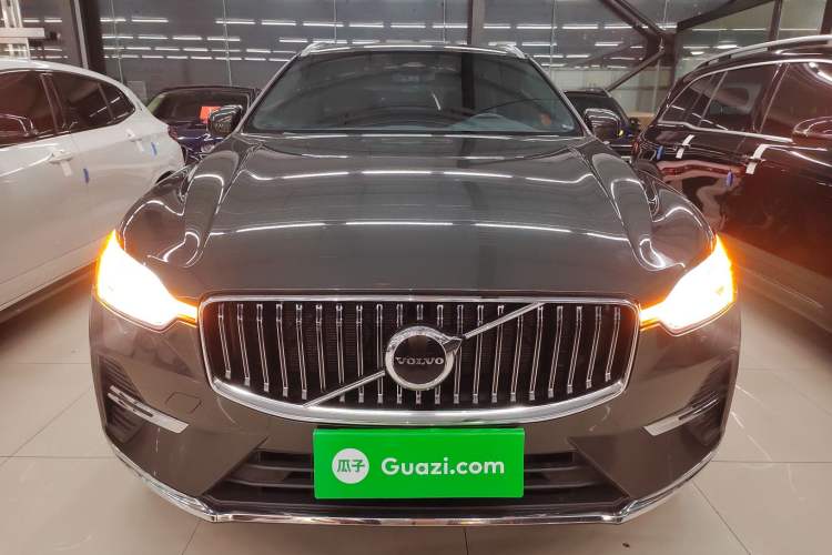 Used Volvo XC60 2022 B5 4x4 Smart Luxury Edition