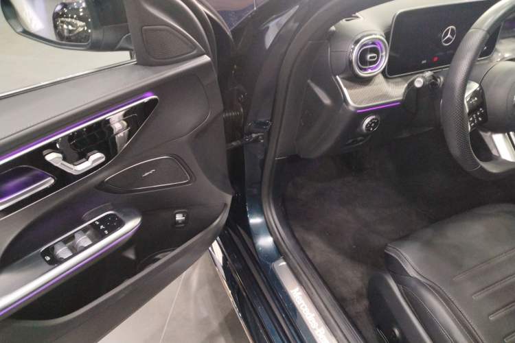 Used Mercedes-Benz C-Class 2023 Restyled C 260 L Sport Edition