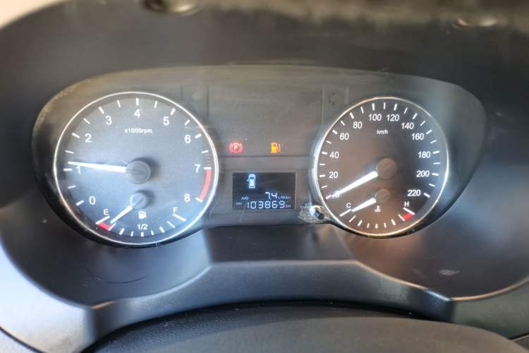 Used JAC Refine M3 2016 IKEA Edition 1.6L Luxury Smart Model