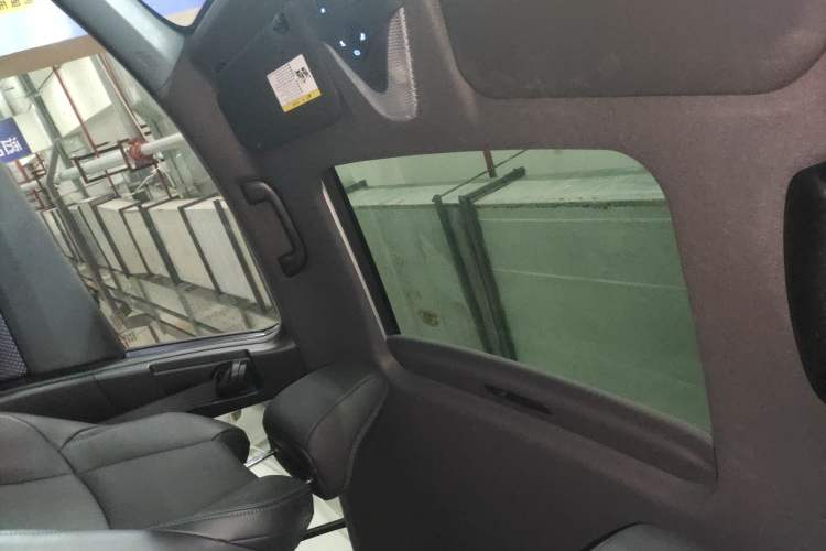 Used Toyota IZOA 2018 2.0L Yichi Edition China V Standard