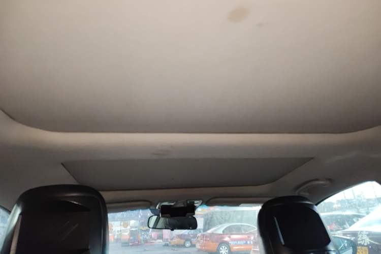 Used Kia K5 2011 2.0L Automatic DLX