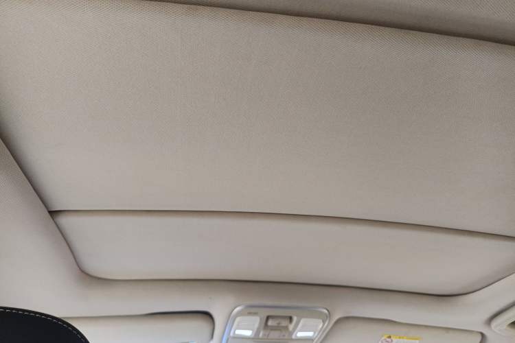 Used Geely Auto Emgrand GS 2016 Sport Edition 1.3T Manual LingShang Model Headliner