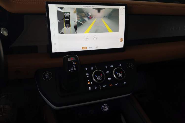 Used Land Rover Defender 2024 110 3.0T P400 Dark Edition