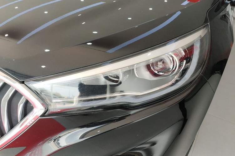 Used Hongqi H5 2020 1.5T DCT Flagship Edition Left Front Headlight