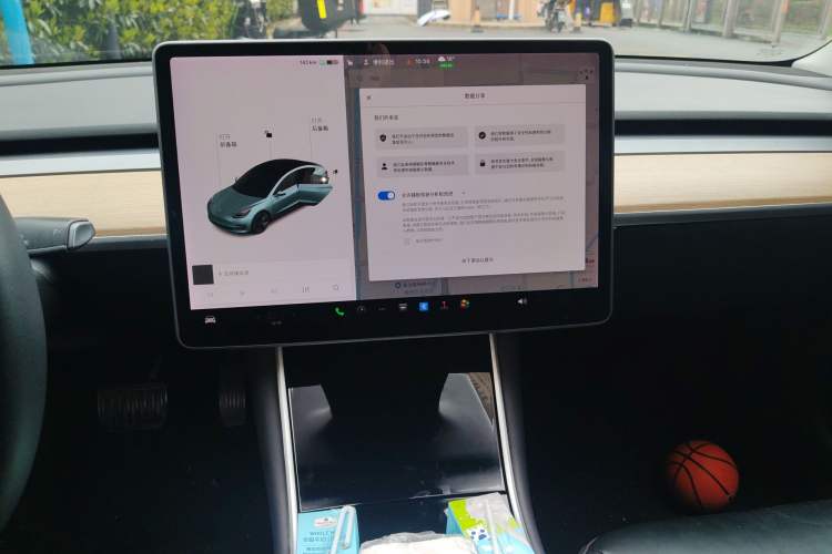 Used Tesla Model 3 2019 Standard Range Rear-Drive Upgraded Version
