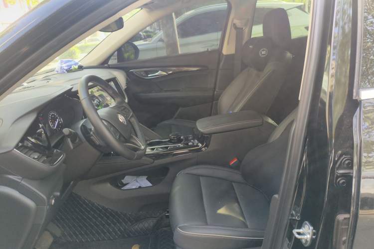 Used Buick Envision 2023 Encore S 652T Two-Wheel-Drive Luxury Model