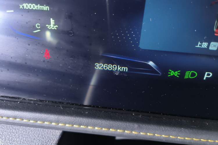 Used Bestune B70 2024 Fourth Generation 2.0T Lingyu Version Odometer Close Up