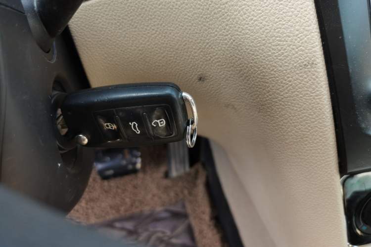 Used Skoda Superb 2013 1.8TSI Automatic MingShi Edition Vehicle Key