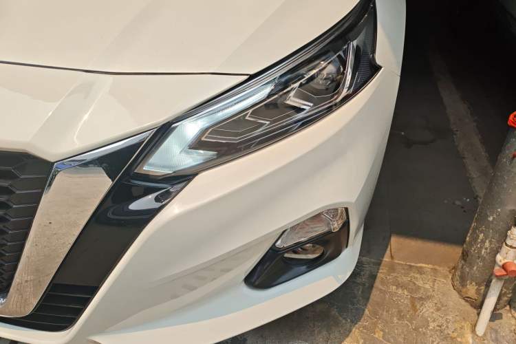 Used Nissan Teana 2021 2.0L XL Comfort Edition Left Front Headlight