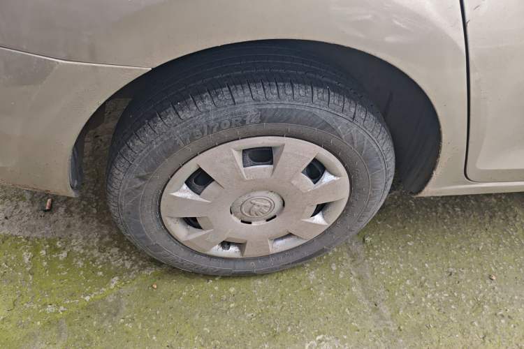 Used Skoda Rapid 2016 1.4L Manual Front-Wheel Drive Model Right Rear Wheel Hub