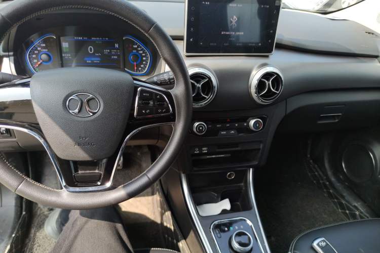 Used BAIC New Energy EC5 2019 New Style Edition Audio And AC Panel