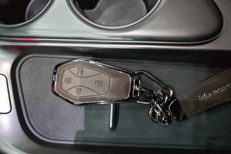 Used ARCFOX Alpha T5 2025 520 PRO
