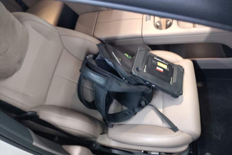 Used Li Auto i6 2025 Model Two-Wheel-Drive Standard Type
