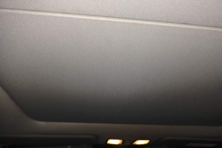 Used Hyundai Mistra 2014 1.8L Automatic Smart GLS Headliner