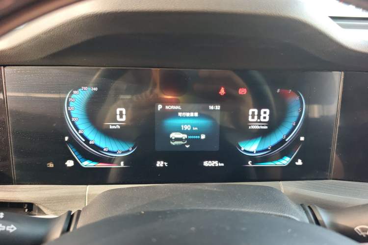 Used CHANGAN CS55PLUS 2022 Blue Whale Edition 1.5T DCT Luxury Model Instrument Cluster