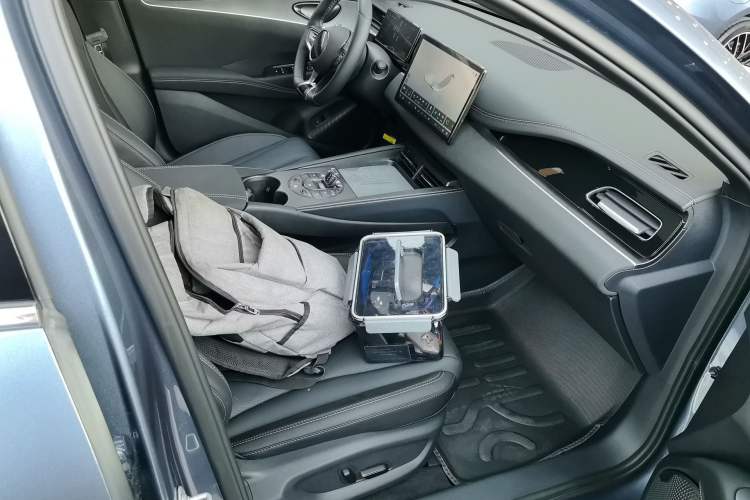 Used BYD Seal 06 New Energy 2025 DM-i Smart Drive 120KM Deluxe Model Right Front Seat