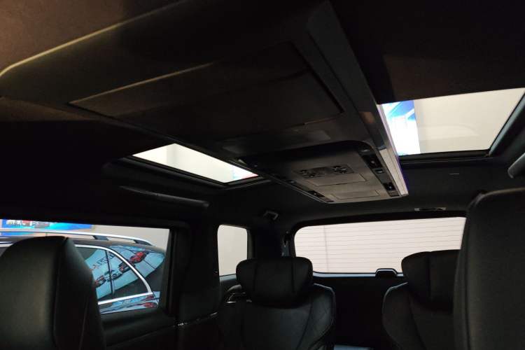 Used Toyota Alphard 2024 Dual-Engine 2.5L Deluxe Edition
