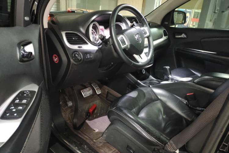 Used Dodge Journey 2014 2.4L Two-Wheel Drive Touring Edition