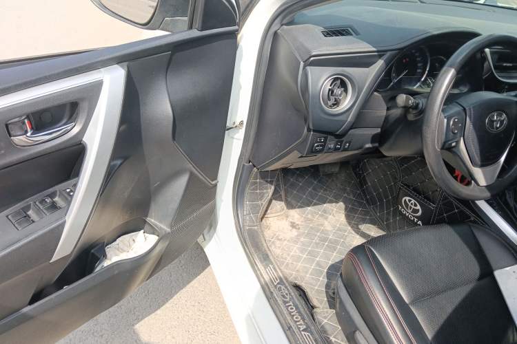 Used Toyota Levin 2017 Revised 185T CVT Elite Edition China V Standard
