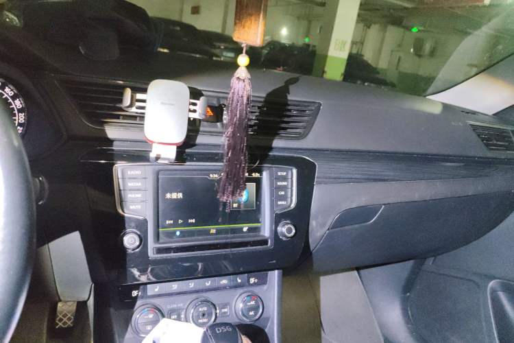 Used Skoda Superb 2016 TSI330 DSG Smart Drive Edition
