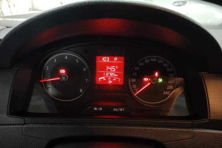 Used Volkswagen Santana 2016 1.6L Automatic Fashion Edition