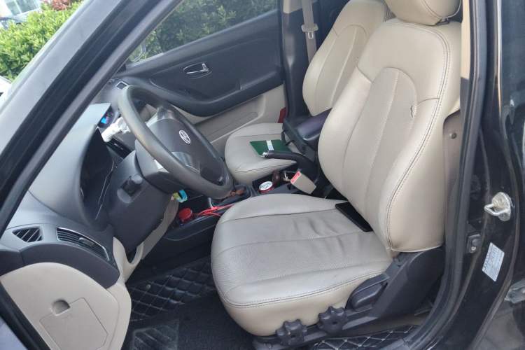 Used Hyundai Celesta 2011 1.6L Manual Luxury Model