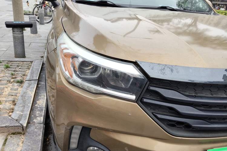 Used GAC Trumpchi GS4 2015 200T G-DCT Elite Edition Right Front Headlight