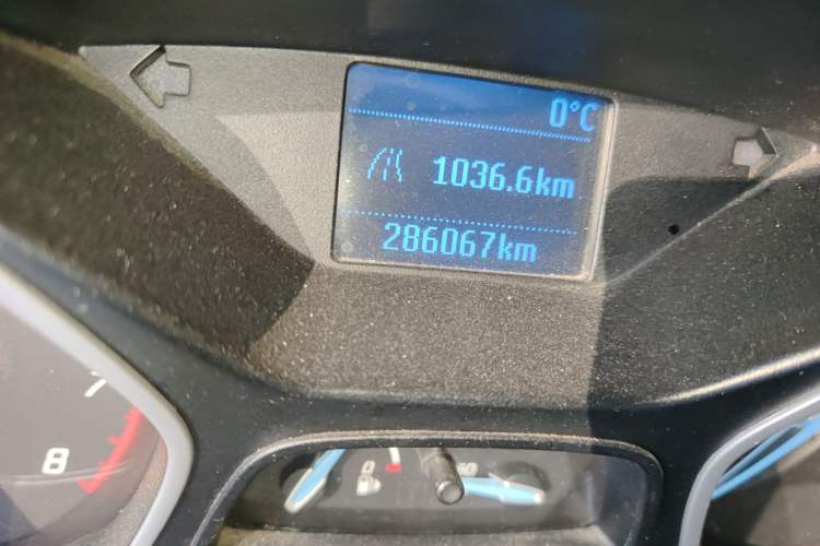 Used Ford Focus 2012 Sedan 1.6L Manual Comfort Model