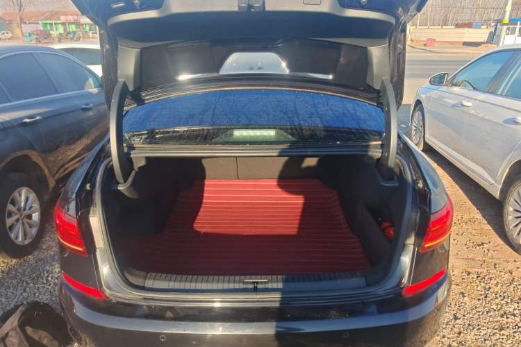 Used Volkswagen Passat 2023 330TSI Starry Elite Edition
