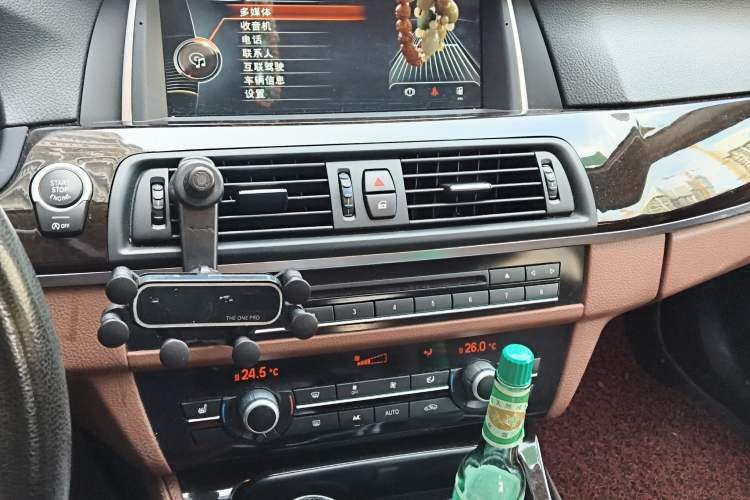 Used BMW 5 Series 2014 525Li Leading Model
