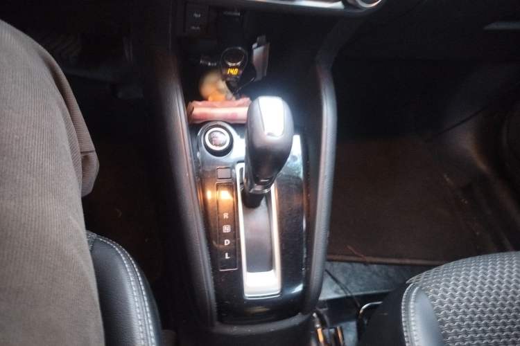 Used Nissan Kicks 2019 1.5L CVT Smart Connect Luxury Edition
