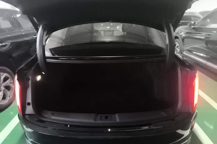 Used Hongqi E-QM5 2023 560km PLUS