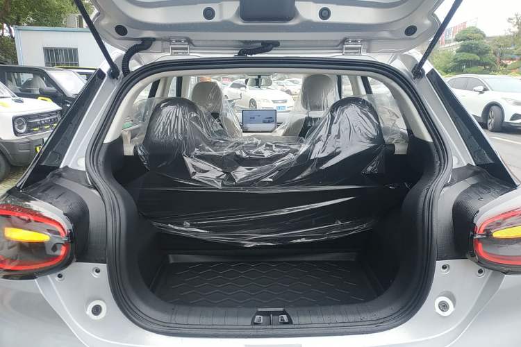 Used Dongfeng NAMMI 01 2024 New Edition 330 Plus Smart+
