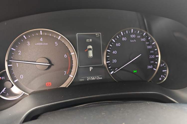 Used Lexus RX 2016 300 Two-Wheel Drive Elite Version China V Standard Odometer Close Up