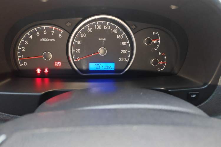 Used Hyundai Celesta 2011 1.6L Manual Comfort Edition