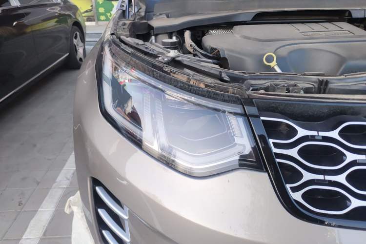 Used Land Rover Discovery Sport 2024 Luxury Custom Edition