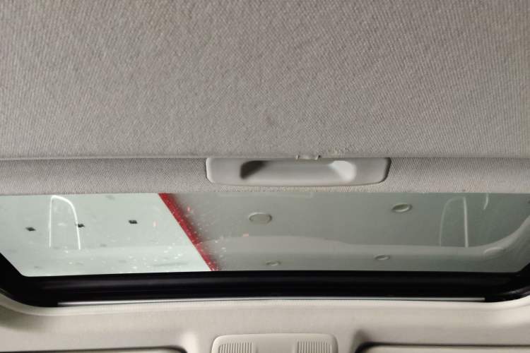 Used Mazda Mazda 3 Axela 2016 Sedan 2.0L Automatic Sport Model
