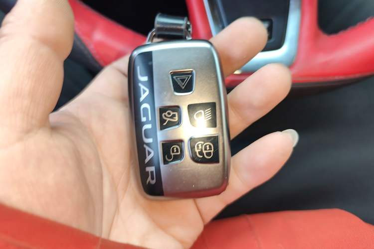 Used Jaguar XE 2015 2.0T 200 PS R-Sport Vehicle Key