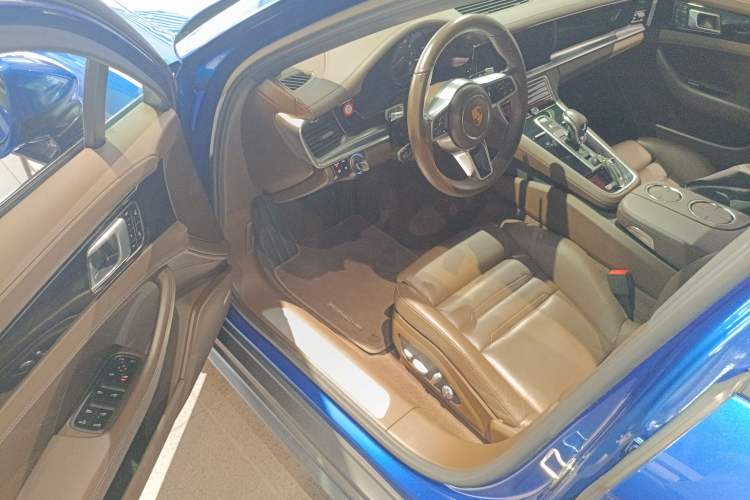 Used Porsche Panamera 2017 Panamera 3.0T Driver Seat