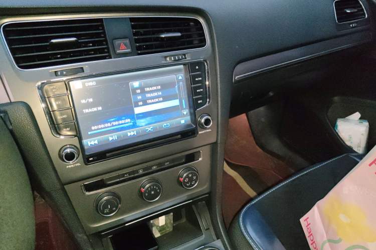 Used Volkswagen Golf 2014 1.4 TSI Manual Comfort Model
