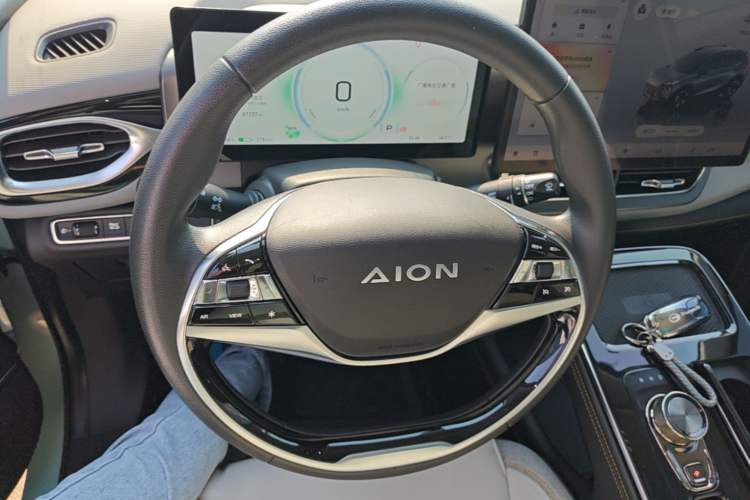 Used AION V 2021 Plus 70 Smart Edition Lithium Iron Phosphate