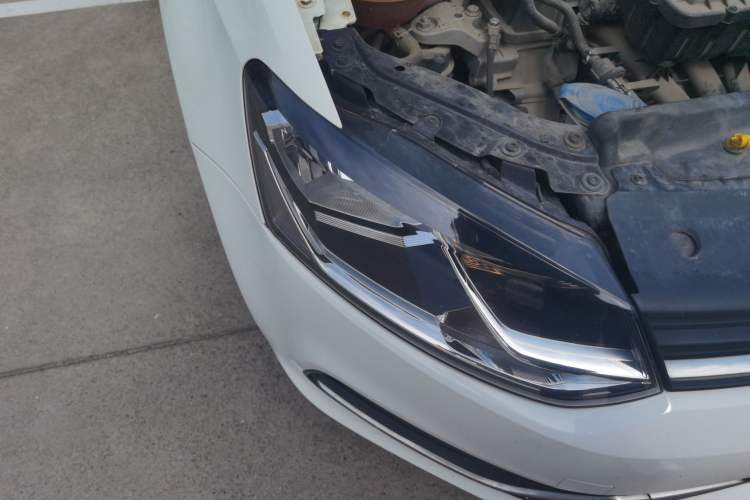 Used Volkswagen Polo 2018 1.5L Automatic Enjoyment Model Exterior 6