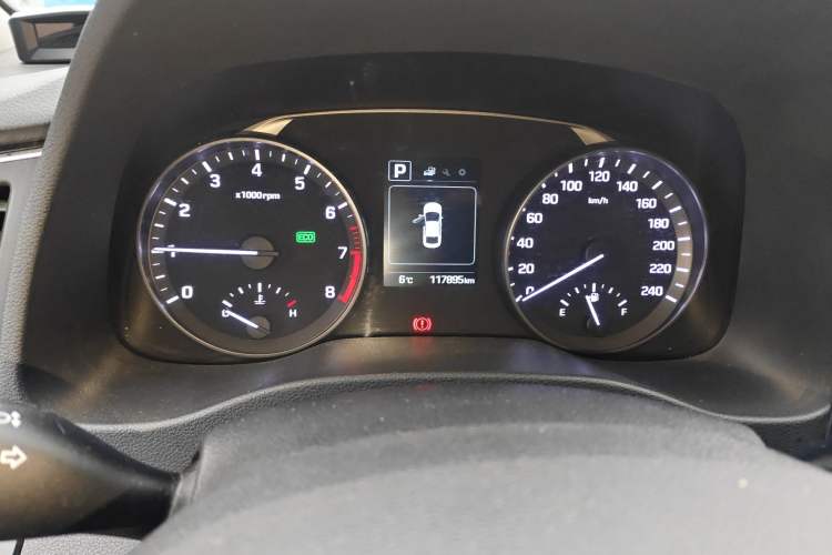 Used Hyundai Elantra (6th Generation / Lingdong) 2016 1.6L Automatic ZhiXuan – Elite Version
