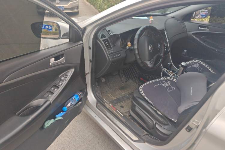 Used Hyundai Sonata 2011 2.0L Automatic Leading Edition