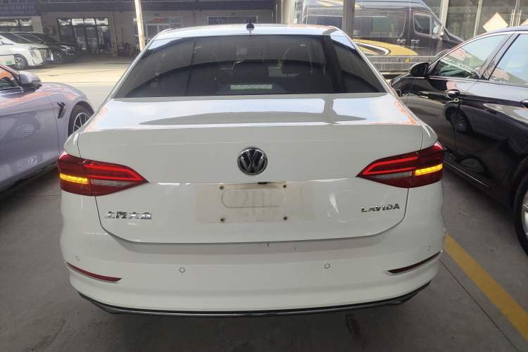 Used Volkswagen Lavida 2019 1.5L Automatic Comfort Edition China VI Standard