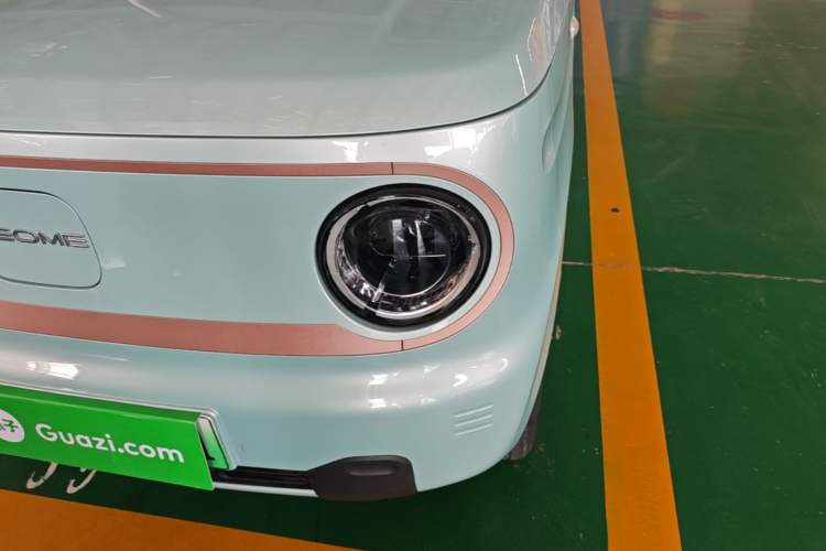 Used Geely Galaxy Panda 2024 Panda Mini 200km Endurance Bear
