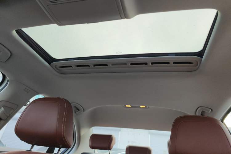 Used Volkswagen Bora 2016 1.6L Automatic Luxury Model