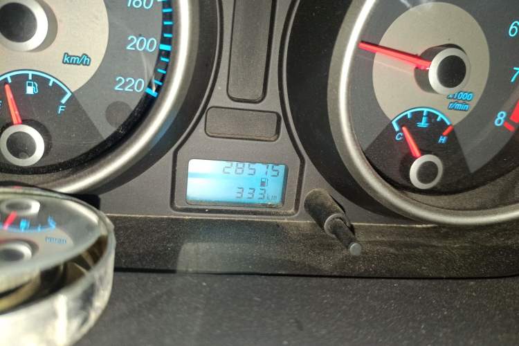 Used Buick Excelle 2015 1.5L Manual Classic Trim
